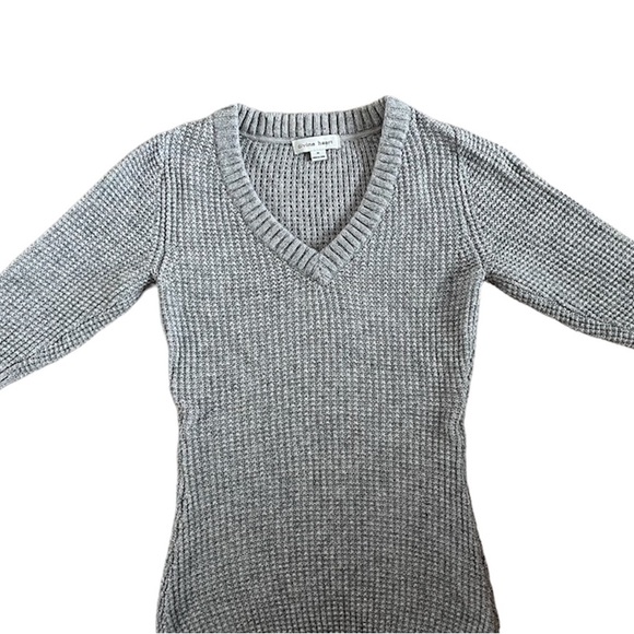 Gray Knit Top - Picture 3 of 3